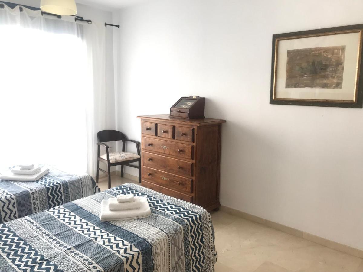 Espectaculares Vistas Al Mar Apartment La Herradura  Luaran gambar